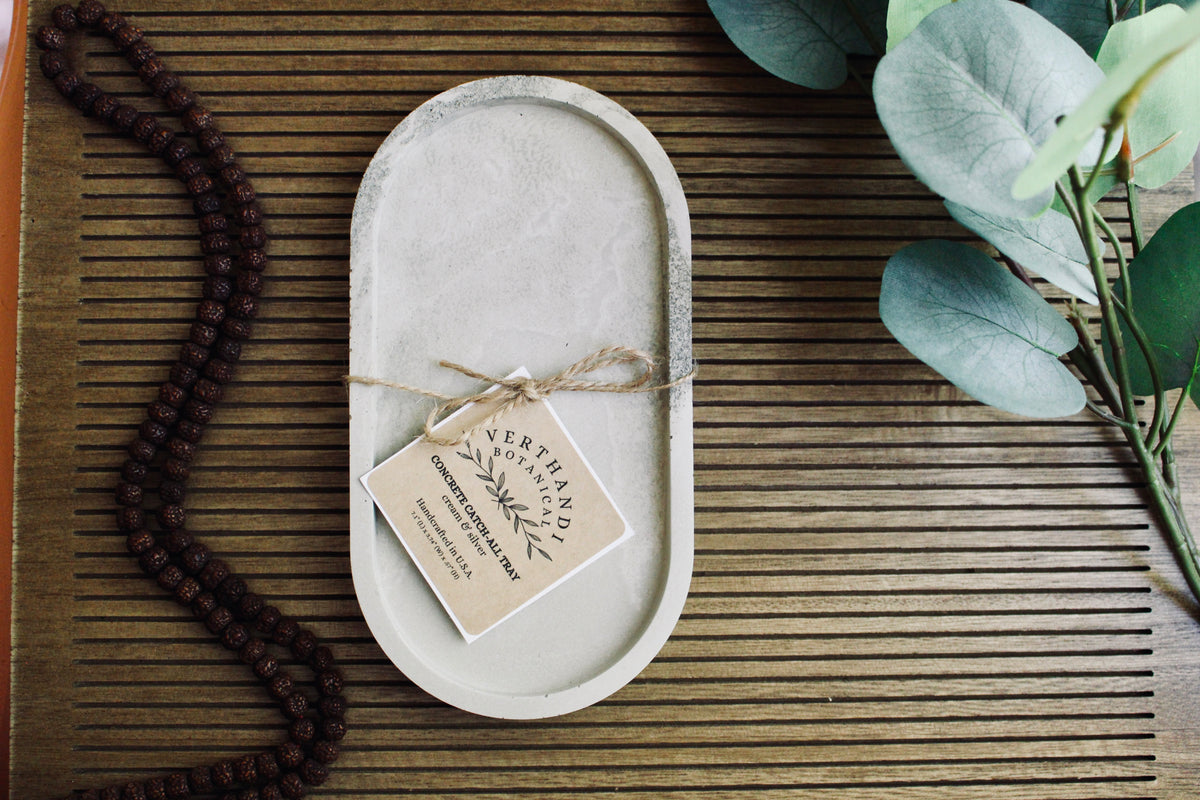 Concrete Oval Tray by Verthandi Botanical, side view