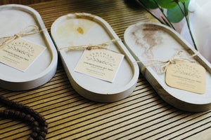 CONCRETE OVAL TRAY