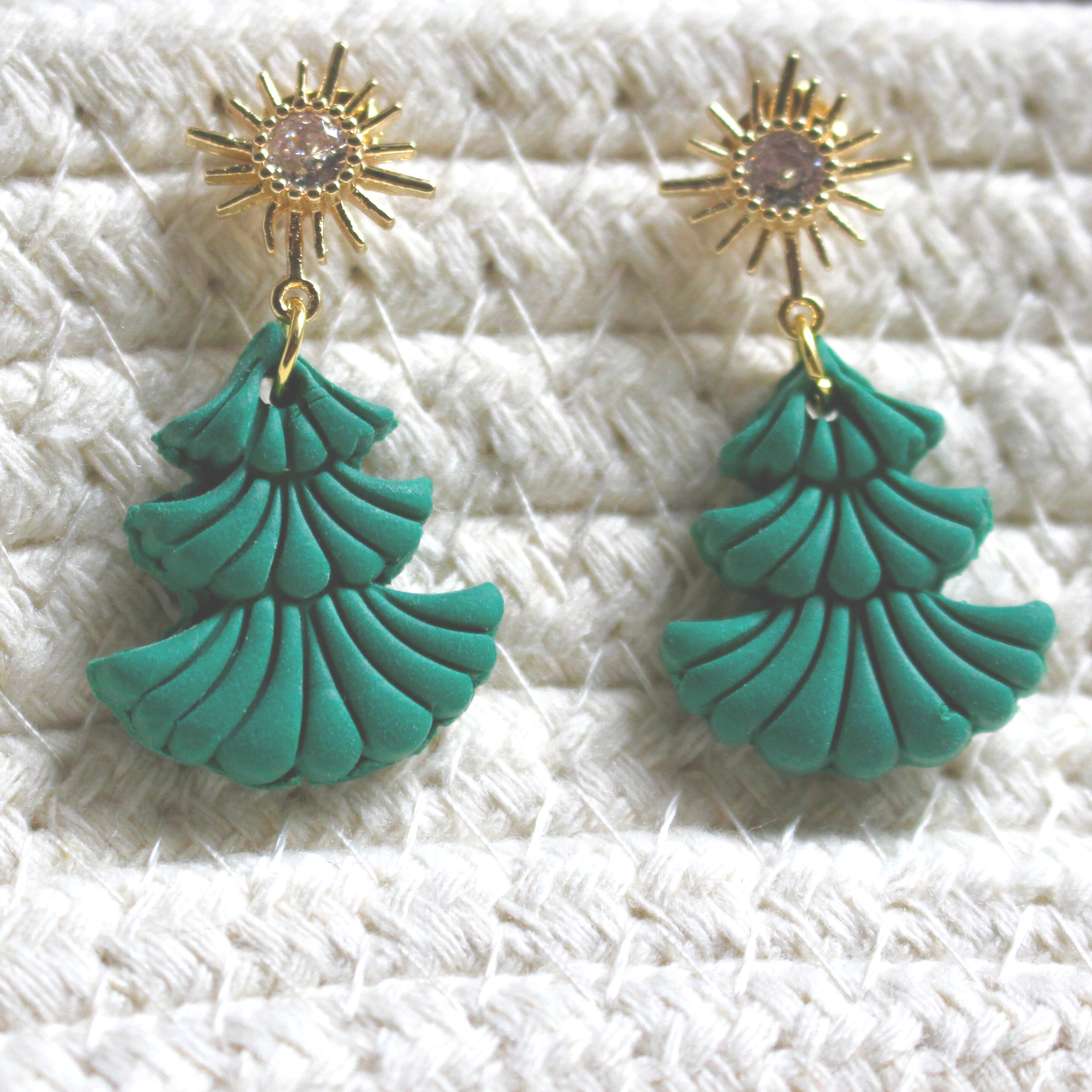 CHRISTMAS TREE EARRINGS
