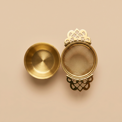 Gold Stainless Steel Mesh Tea Strainer with resting bowl